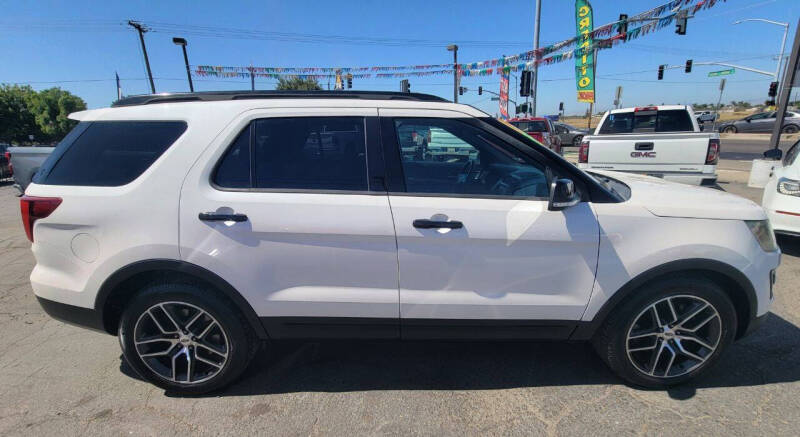 2016 Ford Explorer Sport