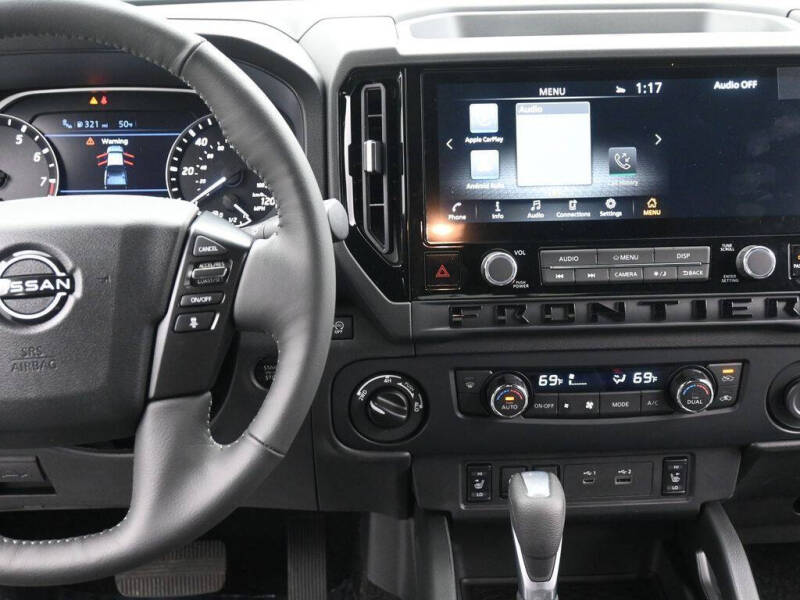 2026 Nissan Frontier SV