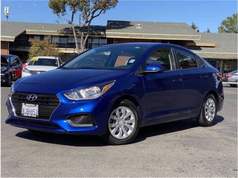 2019 Hyundai Accent for sale at Carros Usados Fresno in Clovis CA