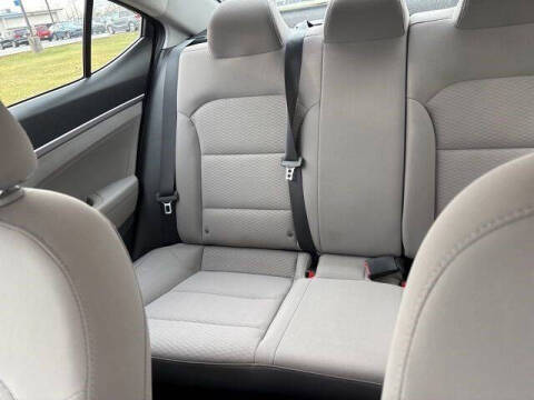 2019 Hyundai Elantra