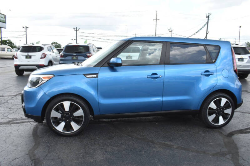 2016 Kia Soul +