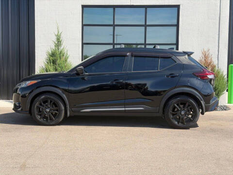 2021 Nissan Kicks SR