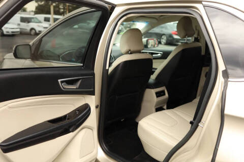 2018 Ford Edge Titanium