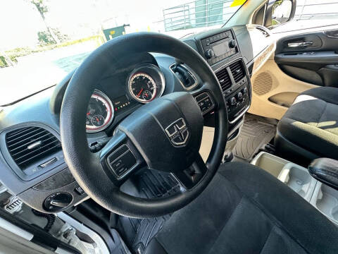 2016 Dodge Grand Caravan SE