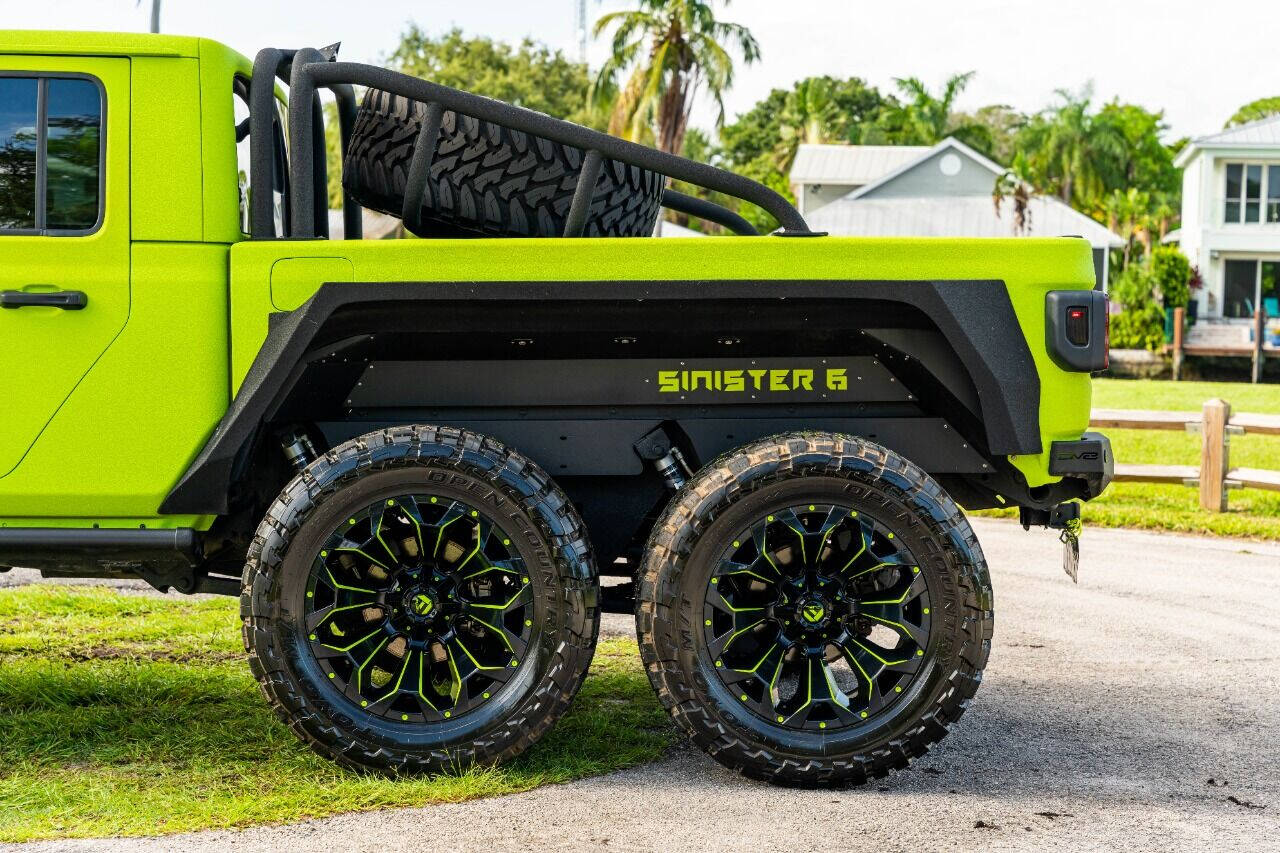 2022 JEEP Gladiator Pickup - $147,995