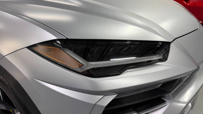 2022 Lamborghini Urus