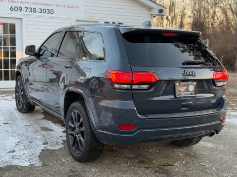 2018 Jeep Grand Cherokee Altitude
