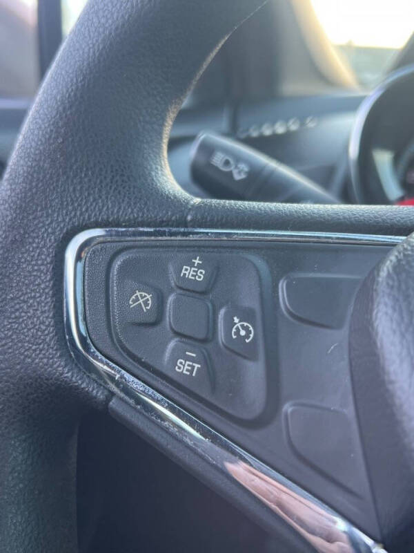 2017 Chevrolet Cruze LT Auto