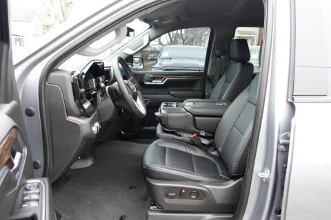 2023 GMC Sierra 1500 Elevation Standard