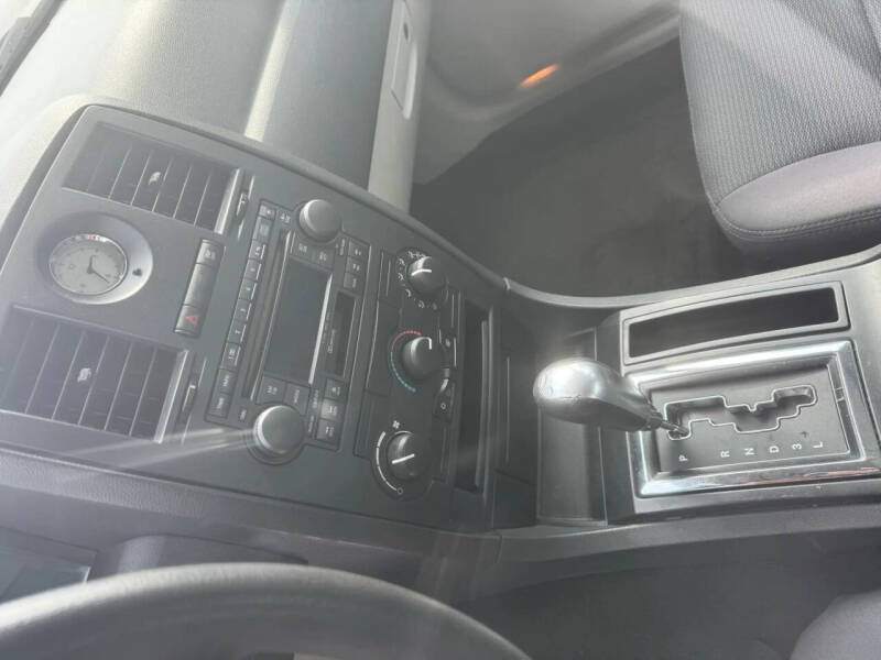 2005 Chrysler 300