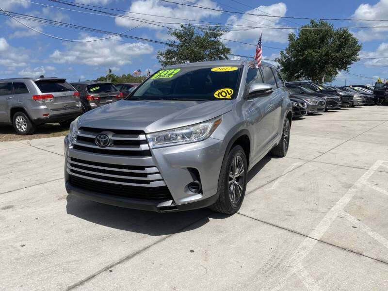 2017 Toyota Highlander LE
