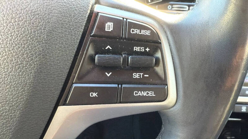 2017 Hyundai Elantra Value Edition