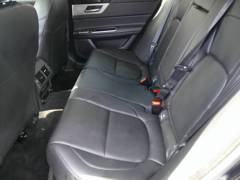 2016 Jaguar XF 35t Premium