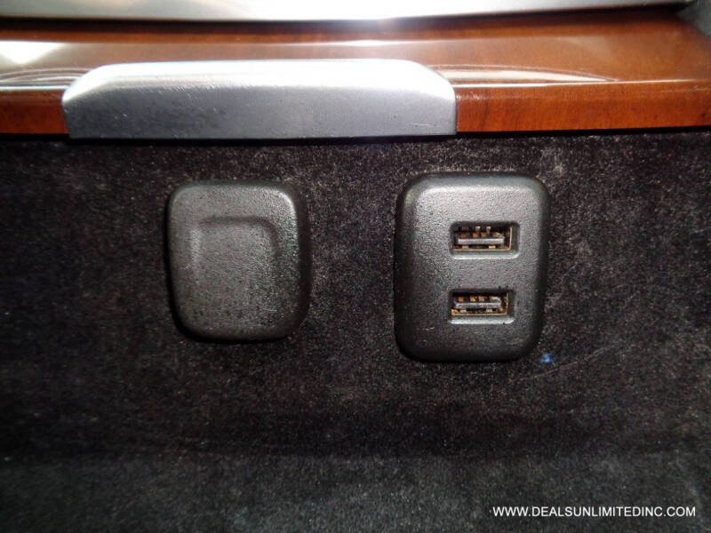 2019 Cadillac Escalade ESV Standard