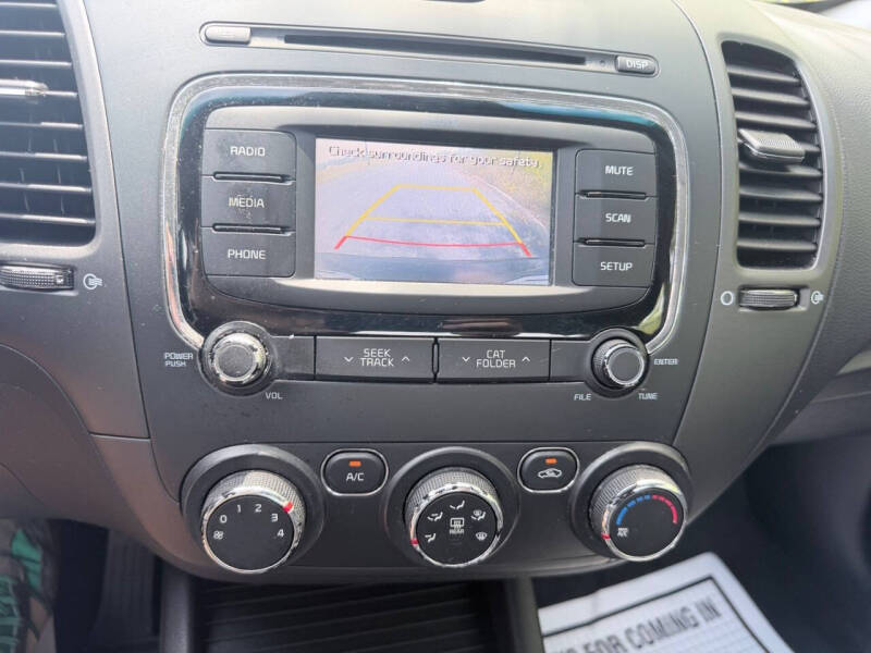2017 Kia Forte LX