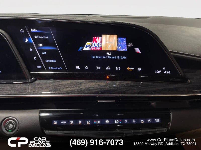 2022 Cadillac Escalade Premium Luxury