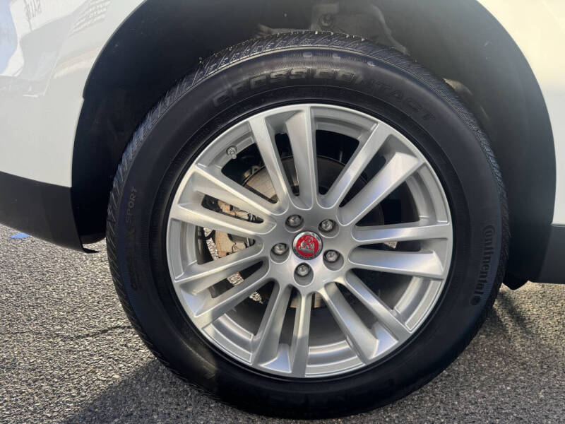 2019 Jaguar F-PACE 30t Prestige