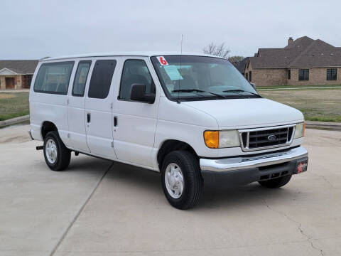 2006 Ford E-Series E-350 SD XLT