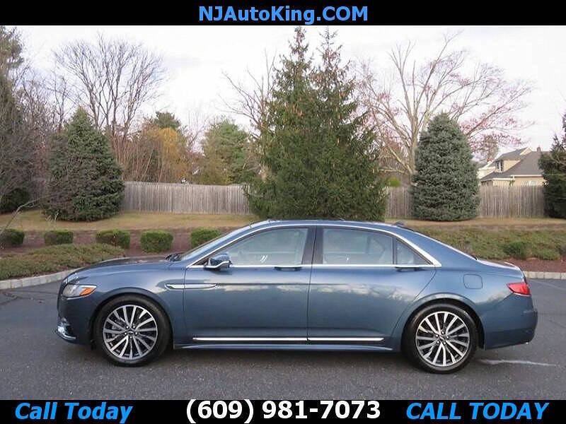 2018 Lincoln Continental Select