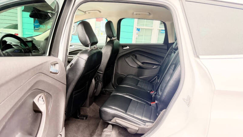 2019 Ford Escape SE