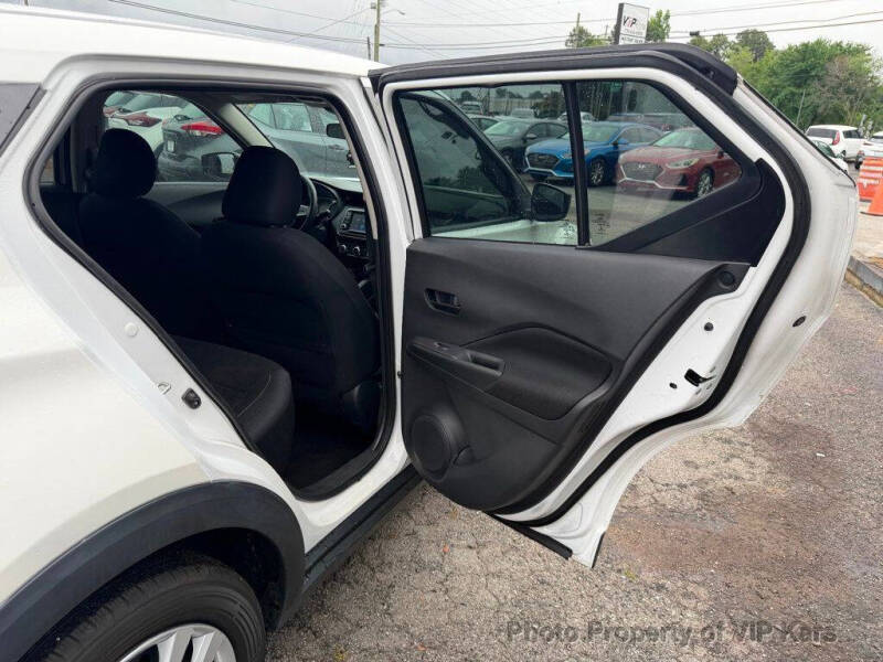 2021 Nissan Kicks S
