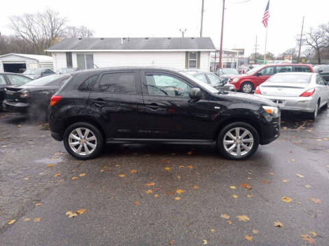 2014 Mitsubishi Outlander Sport ES
