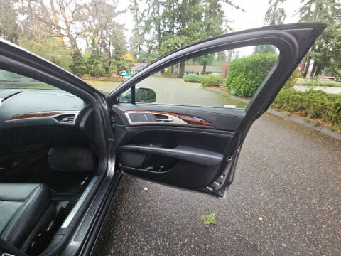 2017 Lincoln MKZ Hybrid Select