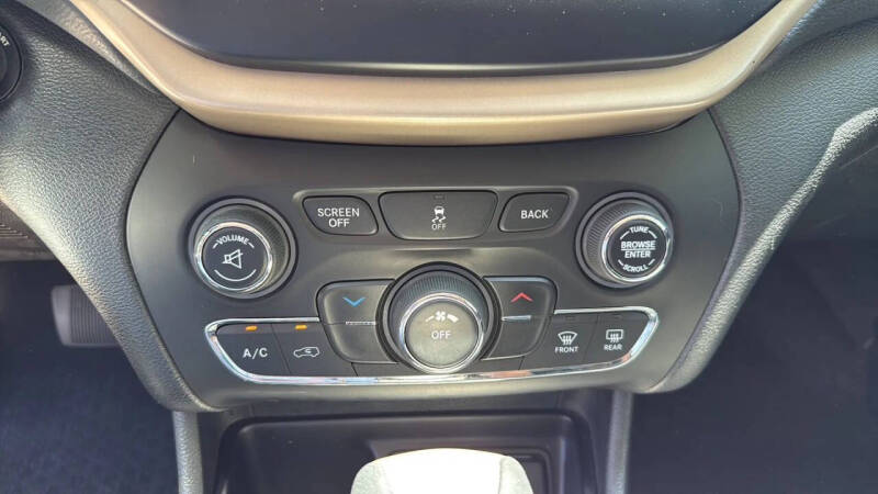 2017 Jeep Cherokee