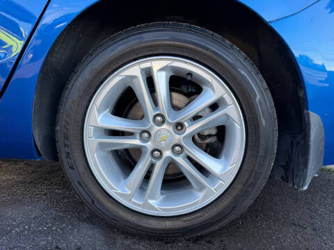 2018 Chevrolet Cruze LT Auto