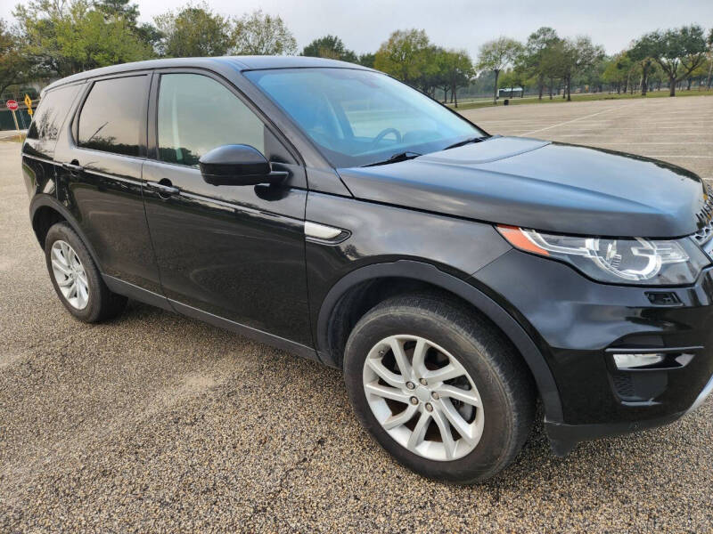 2017 Land Rover Discovery Sport HSE photo 4