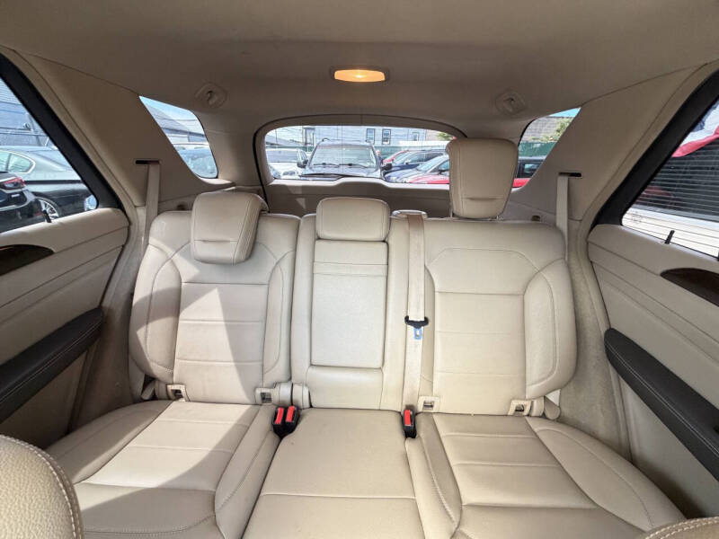 2012 Mercedes-Benz M-Class ML 350