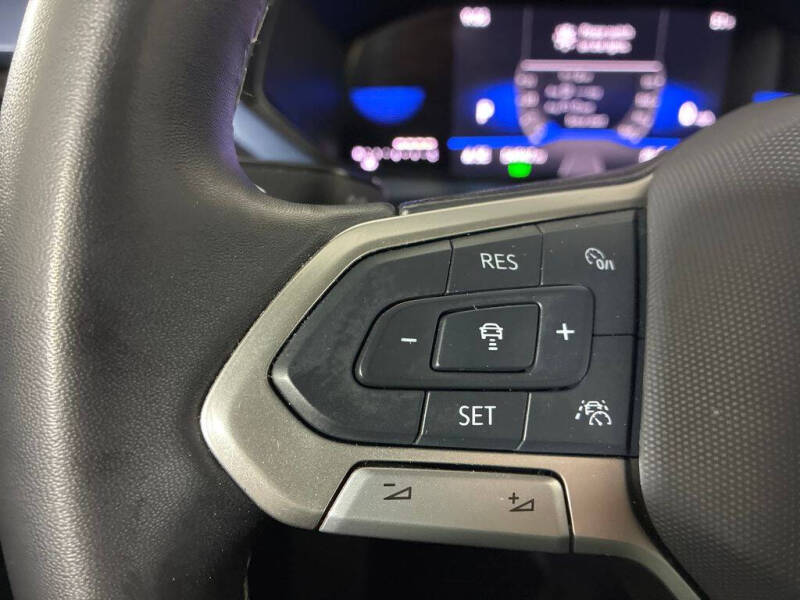 2024 Volkswagen Taos SE