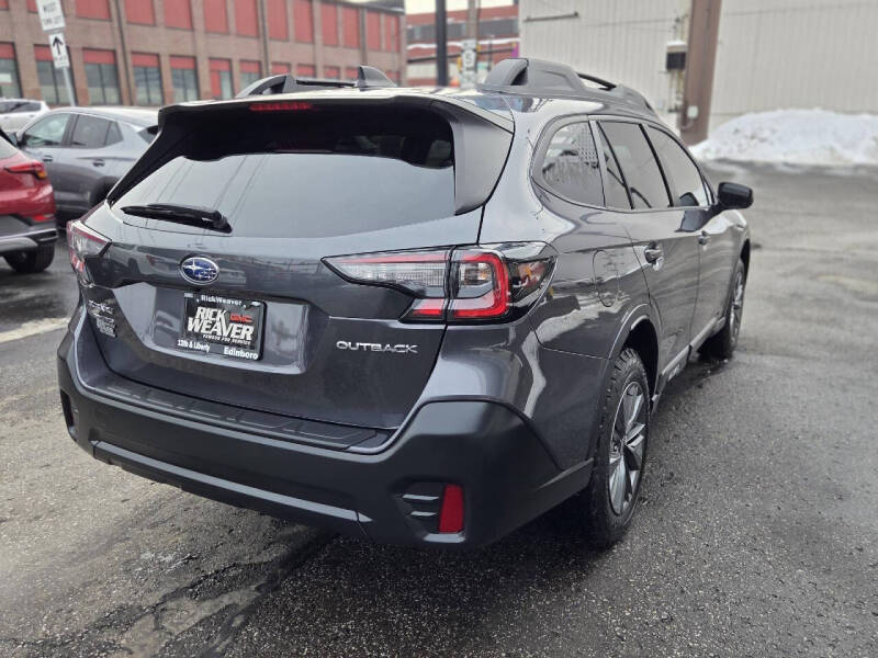 2022 Subaru Outback Premium