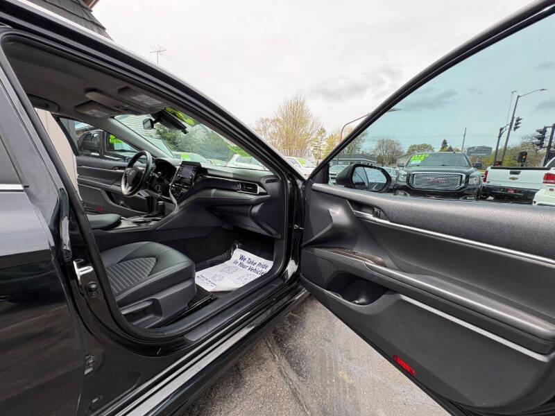 2021 Toyota Camry SE