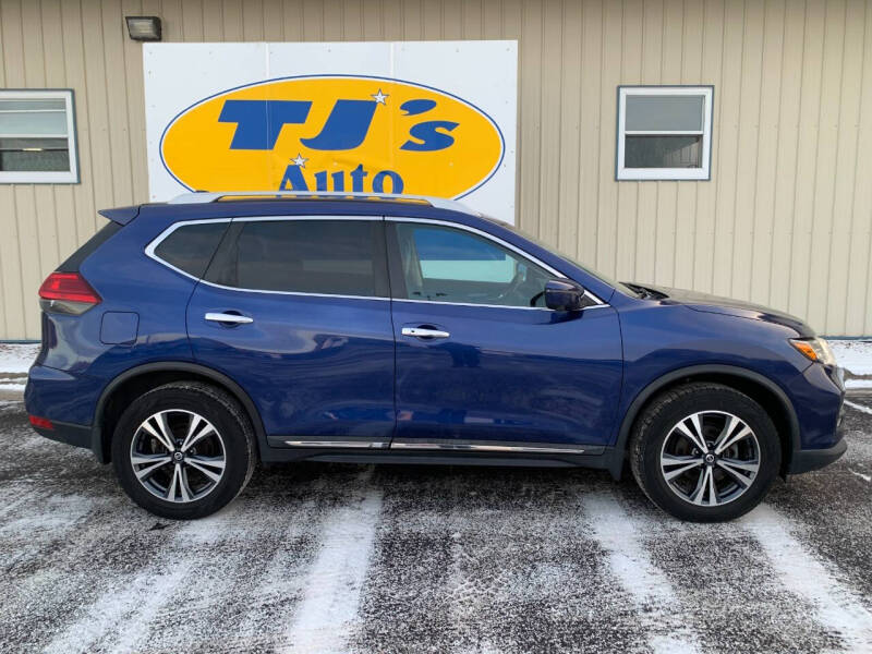 2017 Nissan Rogue for sale at TJ's Auto in Wisconsin Rapids WI