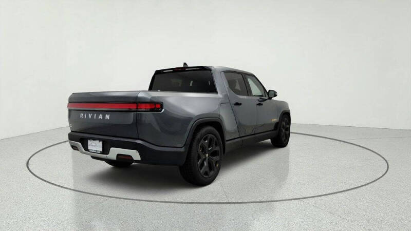 2022 Rivian R1T Adventure