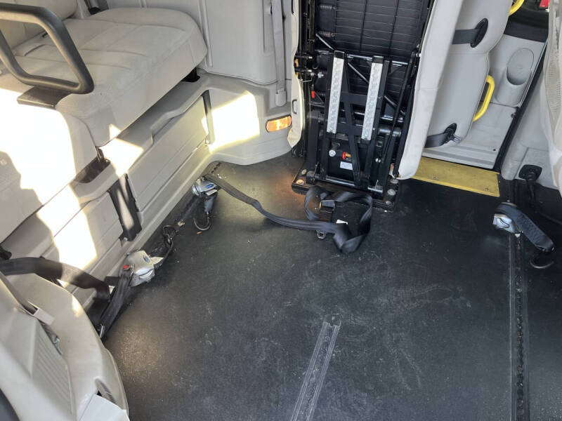 2016 Dodge Grand Caravan SXT Plus