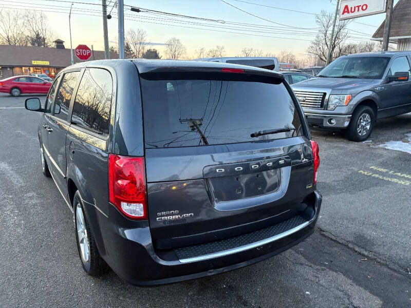 2013 Dodge Grand Caravan SE