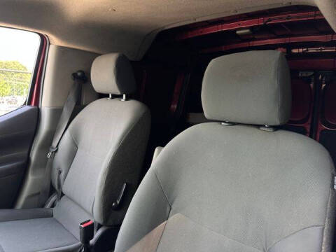 2021 Nissan NV200 SV