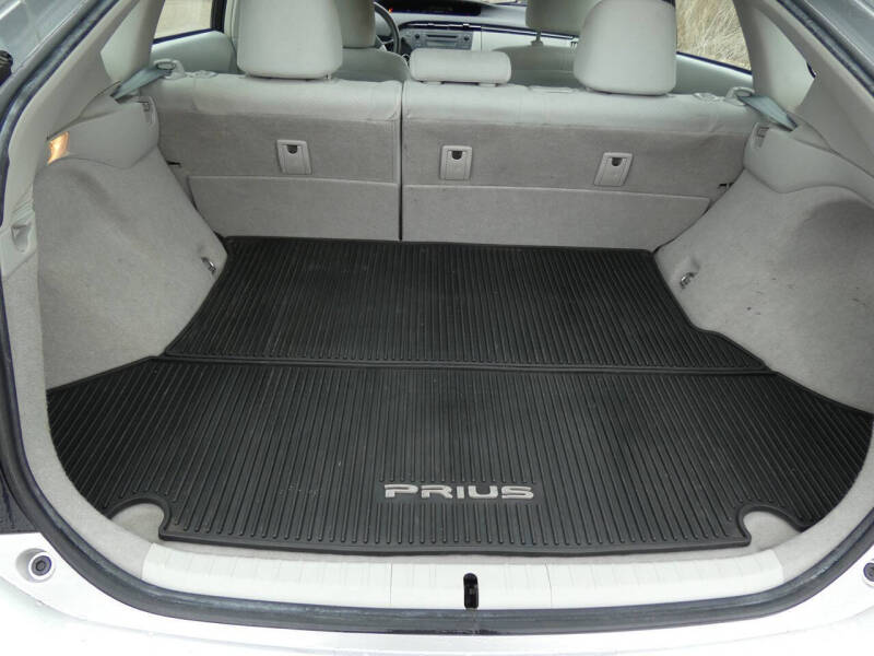 2010 Toyota Prius II