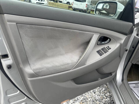 2010 Toyota Camry LE