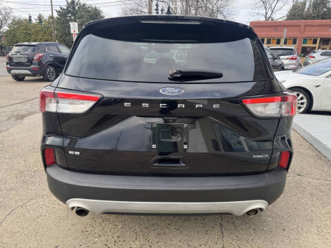 2021 Ford Escape Hybrid SE