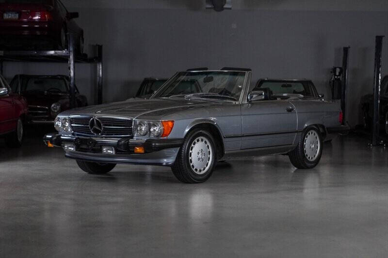1988 Mercedes-Benz 560-Class 560 SL