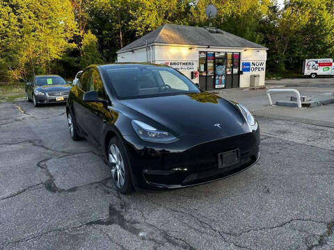2023 Tesla Model Y Long Range