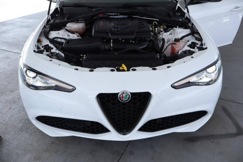 2021 Alfa Romeo Giulia