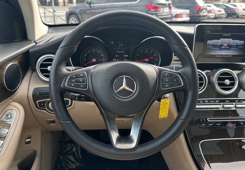 2019 Mercedes-Benz GLC GLC 300