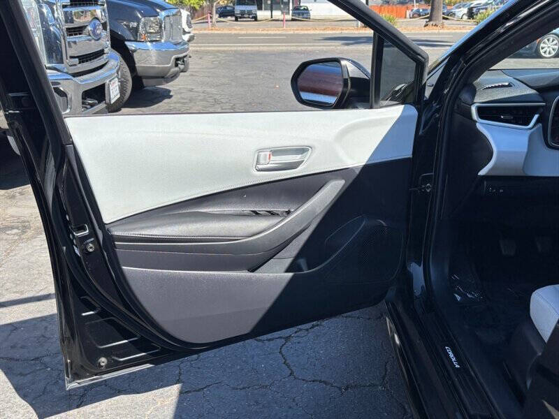 2019 Toyota Corolla Hatchback SE