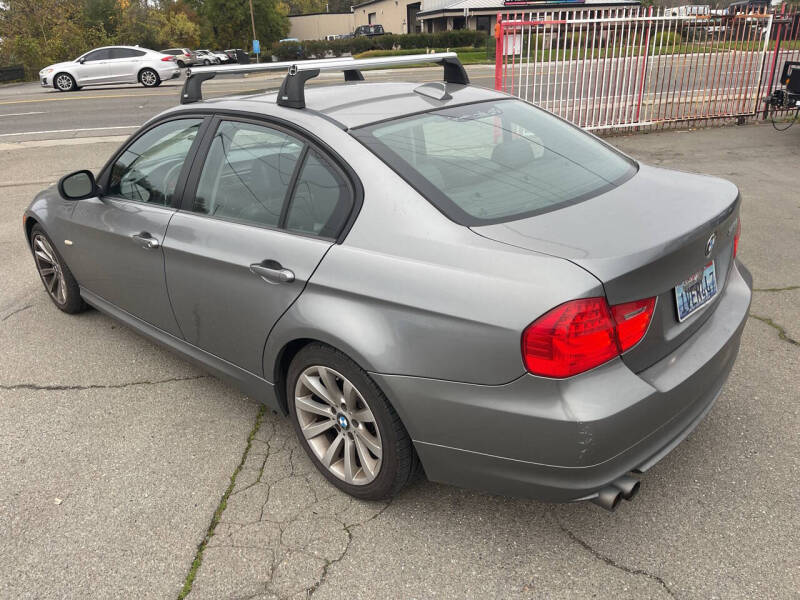 2011 BMW 3 Series 328i