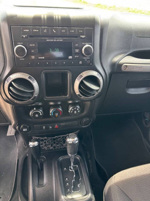 2014 Jeep Wrangler Unlimited Sport