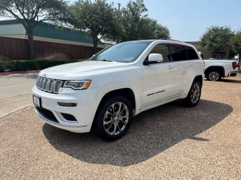 2020 Jeep Grand Cherokee Summit